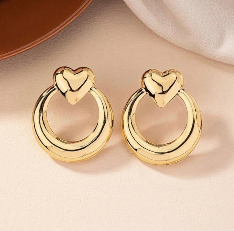 Gold earrings ( different designs)